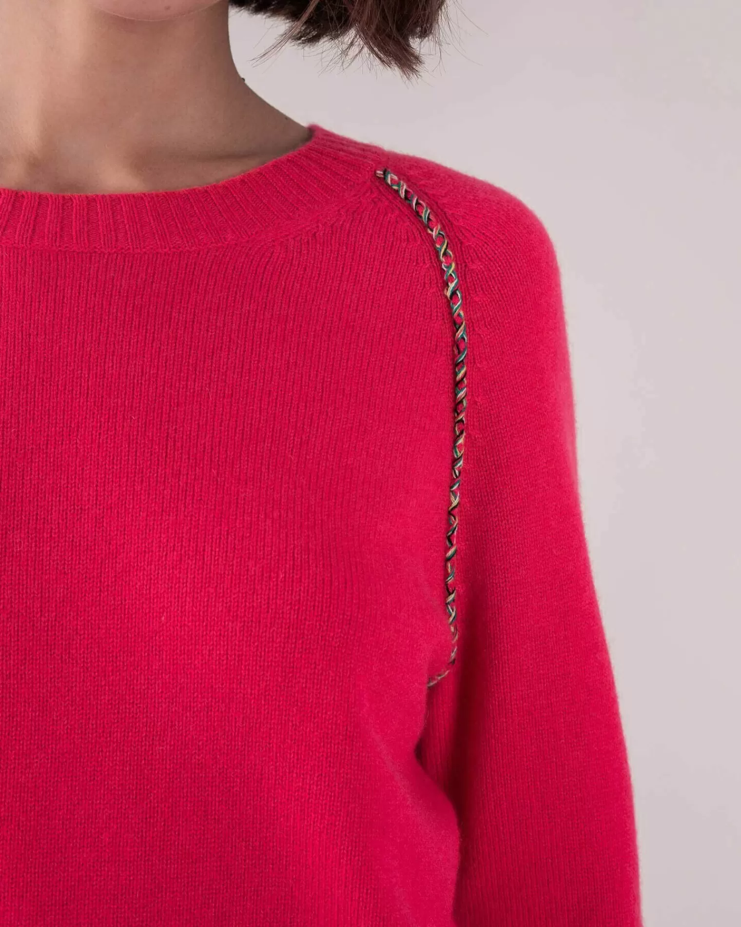 Kujten Sweaters & Sweatshirts>Piped Raglan Cashmere Round Neck Sweater Rose Fushia