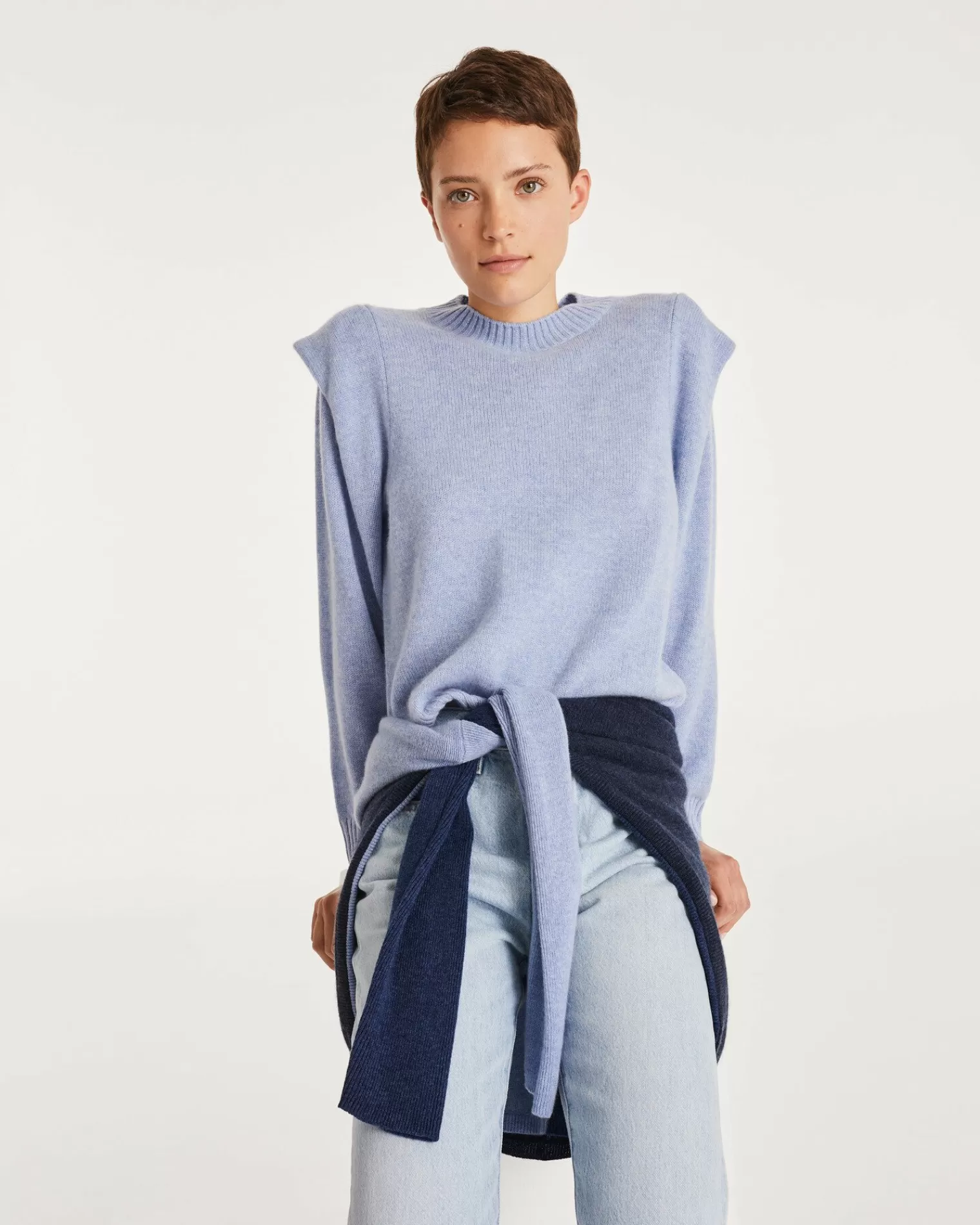 Kujten Sweaters & Sweatshirts>Round Neck Cashmere Shoulder Pad Sweater Bleu Jeans