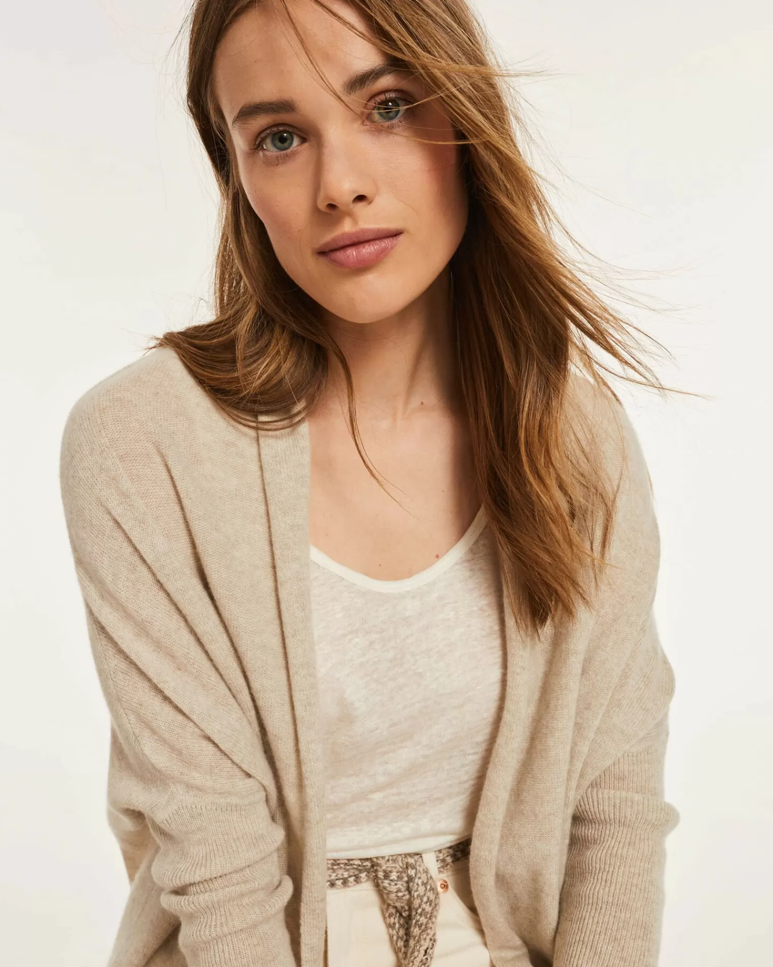 Kujten Jackets & Vests>Woman Shawl Collar Cashmere Vest Avoine